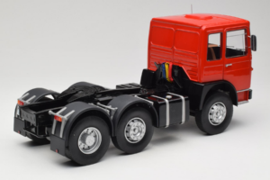 MAN 16304 F7 Vermelho Road Kings 1:18 RK180053 Metal - imagem 3 de 8