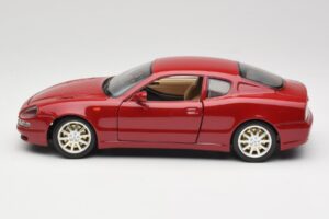 Maserati 3200 GT Vermelho Escuro Bburago 1:18 3341-M2 Metal - imagem 4 de 8