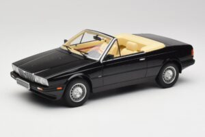 Maserati BiTurbo Spyder Preto Minichamps 1:18 107123531 Resina