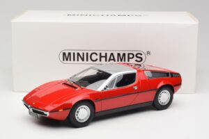 Maserati Bora Vermelho & Prata Minichamps 1:18 107123721 Resina - imagem 6 de 6