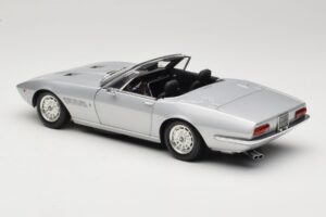 Maserati Ghibli Spyder Prateado Minichamps 1:18 100122330 Metal - imagem 6 de 7