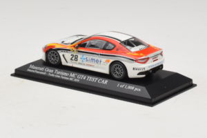 Maserati GranTurismo MC GT4 #28 Smurra / Piancastelli Maserati MC 2010 Minichamps 1:43 400101228 Metal - imagem 3 de 5