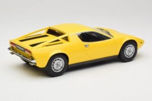 Maserati Merak Amarelo Minichamps 1:18 107123760 Resina - imagem 2 de 6