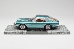 Maserati Mistral Azul Minichamps 1:18 107123420 Resina - imagem 3 de 6