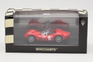Maserati Tipo 61 #6 R. Penske SCCA National Race Meadowdale 1961 Minichamps 1:43 400611206 Metal - imagem 4 de 4