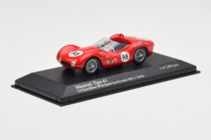 Maserati Tipo 61 #98 C. Shelby Times Mirror Grand Prix Riverside 1960 Minichamps 1:43 400601298 Metal - imagem 2 de 4