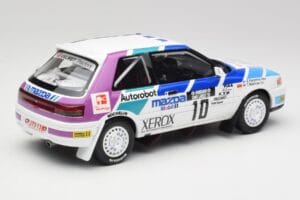 Mazda 323 GTX #10 T. Makinen / S. Harjanne 1000 Lakes Rally 1991 Otto 1:18 OT1099 Resina - imagem 2 de 6