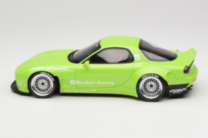 Mazda RX-7 FD Rocket Bunny Pearl Green Otto 1:18 OT1155 Resina - imagem 3 de 6