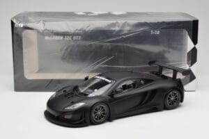 McLaren 12C GT3 Carbon Mate Preto Minichamps 1:18 151121390 Metal - imagem 6 de 6