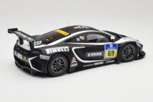 McLaren 12C GT3 Dorr Motorsport #69 C. Adams / M. Klasen 24 Hours Nurburgring 2013 Minichamps 1:18 151131369 Metal - imagem 2 de 6