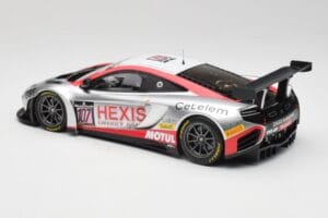 McLaren 12C GT3 Hexis Racing #107 O. Panis / F. Cazenave 24 Hours of Spa 2013 Minichamps 1:18 151131397 Metal - imagem 5 de 6