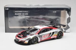 McLaren 12C GT3 Hexis Racing #107 O. Panis / F. Cazenave 24 Hours of Spa 2013 Minichamps 1:18 151131397 Metal - imagem 6 de 6