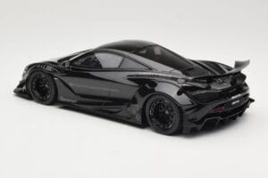 McLaren 720S LB Works Preto GT Spirit 1:18 GT516 Resina - imagem 5 de 6