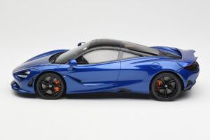 McLaren 750S Azul GT Spirit 1:18 GT458 Resina - imagem 3 de 6