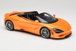 McLaren 750S Spider Papaya Orange GT Spirit 1:18 GT488 Resina - imagem 4 de 6