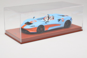 McLaren Elva Gulf Livery AB Models 1:18 REMC023 Resina - imagem 6 de 7