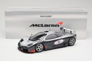 McLaren F1 GTR Adrenaline Program Minichamps 1:18 530133512 Metal - imagem 8 de 8