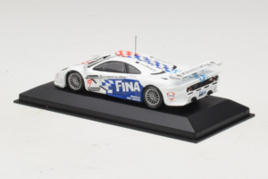 McLaren F1 GTR #9 Fina P. Kox / R. Ravaglia / A. Montermini 24 Hours of Le Mans 1997 Minichamps 1:43 MCLAREN002 Metal - imagem 3 de 5