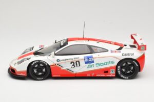 McLaren F1 GTR GT1 #30 West Competition J. Nielsen 1996 UT Models 1:18 39624 Metal - imagem 4 de 8