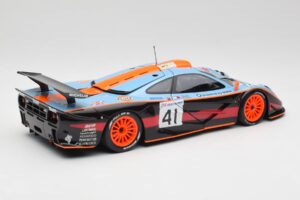 McLaren F1 GTR Gulf #41 P. Gounon / S. Oloffson 24 Hours of Le Mans 1997 Minichamps 1:18 530133741 Metal - imagem 3 de 8