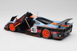 McLaren F1 GTR Gulf #41 P. Gounon / S. Oloffson 24 Hours of Le Mans 1997 Minichamps 1:18 530133741 Metal - imagem 5 de 8