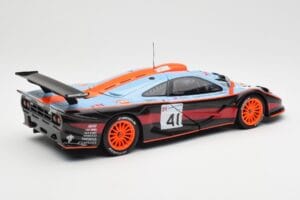 McLaren F1 GTR #41 P-H. Raphanel / C. Gounon / A. Olofsson 24 Hours of Le Mans 1997 UT Models 1:18 39727 Metal - imagem 3 de 8