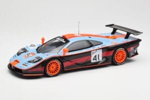 McLaren F1 GTR #41 P-H. Raphanel / C. Gounon / A. Olofsson 24 Hours of Le Mans 1997 UT Models 1:18 39727 Metal