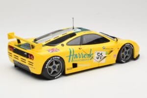 McLaren F1 GTR Harrods Mach One Racing #51 A. Wallace / D. Bell / J. Bell 24 Hours of Le Mans 1995 Minichamps 1:18 530133551  - imagem 3 de 8