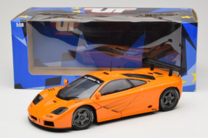 McLaren F1 Le Mans Orange UT Models 1:18 530151890 Metal - imagem 8 de 8