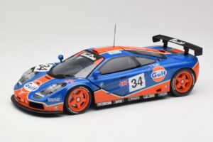 McLaren F1 GTR #34 Gulf Racing 1996 UT Models 1:18 39621 Metal