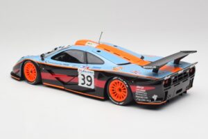 McLaren F1 GTR #39 R. Bellm / A. Gilbert-Scott 24 Hours of Le Mans 1997 Minichamps 1:18 530133739 Metal - imagem 7 de 8