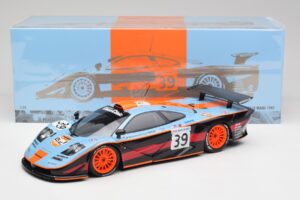 McLaren F1 GTR #39 R. Bellm / A. Gilbert-Scott 24 Hours of Le Mans 1997 Minichamps 1:18 530133739 Metal - imagem 8 de 8