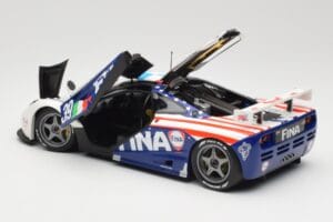 McLaren F1 GTR Team Bigazzi #39 N. Piquet / A. Cecotto / D. Sullivan 24 Hours of Le Mans 1996 Minichamps 1:18 530133639 Metal - imagem 5 de 8