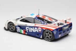 McLaren F1 GTR Team Bigazzi #39 N. Piquet / A. Cecotto / D. Sullivan 24 Hours of Le Mans 1996 Minichamps 1:18 530133639 Metal - imagem 7 de 8