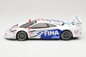 McLaren F1 GTR #8 Team BMW J-J. Lehto / S. Soper FIA GT Championship 1997 UT Models 1:18 39710 Metal - imagem 4 de 8