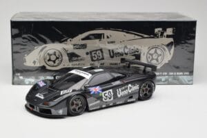 McLaren F1 GTR #59 Ueno Clinic Y. Dalmas / J.J. Lehto / M. Sekiya 24 Hours of Le Mans Winner 1995 Minichamps 1:18 530133559 M - imagem 8 de 8