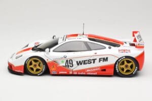McLaren F1 GTR West Competition #49 J. Nielsen / J. Mass / T. Bscher 24 Hours of Le Mans 1995 Minichamps 1:18 530133549 Metal - imagem 4 de 8