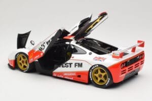McLaren F1 GTR West Competition #49 J. Nielsen / J. Mass / T. Bscher 24 Hours of Le Mans 1995 Minichamps 1:18 530133549 Metal - imagem 5 de 8