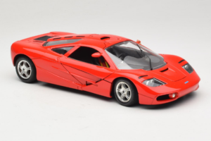 McLaren F1 High Mirror Light Red Guiloy 1:18 67505 Metal - imagem 6 de 8