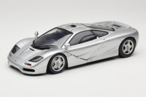 McLaren F1 Prata UT Models 1:18 530133180-R1 Metal