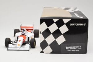 McLaren Ford MP4/8 #7 M. Hakkinen 1993 Minichamps 1:18 530931837 Metal - imagem 6 de 6