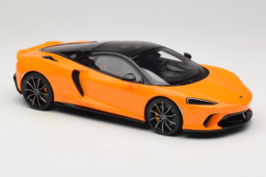 McLaren GTS Laranja GT Spirit 1:18 GT957 Resina - imagem 4 de 6