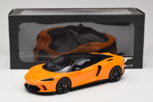McLaren GTS Laranja GT Spirit 1:18 GT957 Resina - imagem 6 de 6