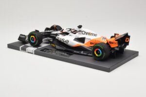 McLaren MCL60 #81 O. Piastri Monaco GP 2023 Minichamps 1:18 537232581 Metal - imagem 5 de 6