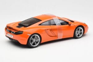 McLaren MP4-12C Laranja AUTOart 1:18 76006 Metal - imagem 3 de 8