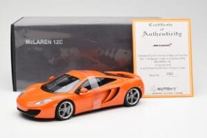 McLaren MP4-12C Laranja AUTOart 1:18 76006 Metal - imagem 8 de 8