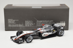 McLaren MP4-20 Mercedes #9 K. Raikkonen F1 2005 Minichamps 1:18 B66962337 Metal - imagem 6 de 6