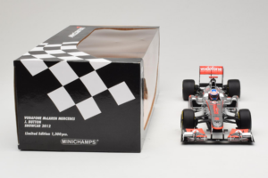 McLaren MP4-27 Mercedes #3 J. Button Vodafone McLaren Showcar F1 2012 Minichamps 1:18 530121873 Metal - imagem 7 de 7
