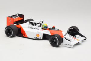 McLaren MP4/5B Honda #27 A. Senna Marlboro McLaren F1 World Champion 1990 Minichamps 1:18 540901827 Metal - imagem 4 de 7