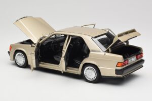 Mercedes 190E W201 2.3-16 Smoke Silver Metallic Norev 1:18 183831 Metal - imagem 5 de 8